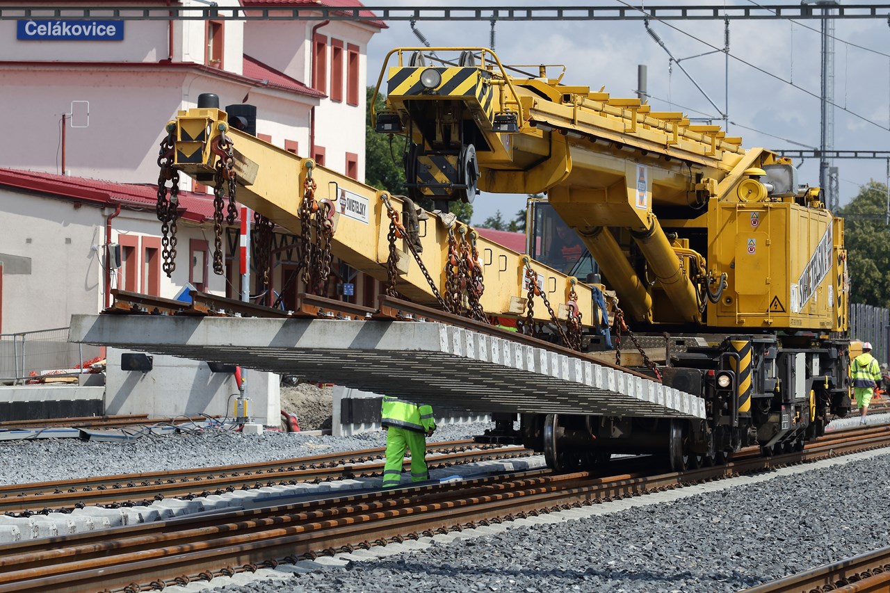Optimalizace trati Lysá nad Labem – Praha Vysočany, 2. stavba / I. část žel. stanice Čelákovice  - Railway construction Optimalizace trati Lysá nad Labem – Praha Vysočany, 2. stavba / I. část žel. stanice Čelákovice  - Railway construction