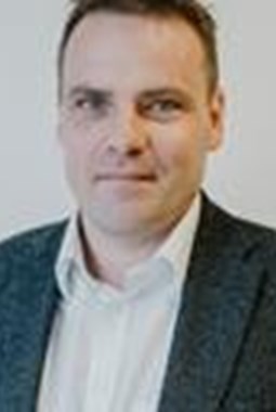  Dieter Machherndl 
