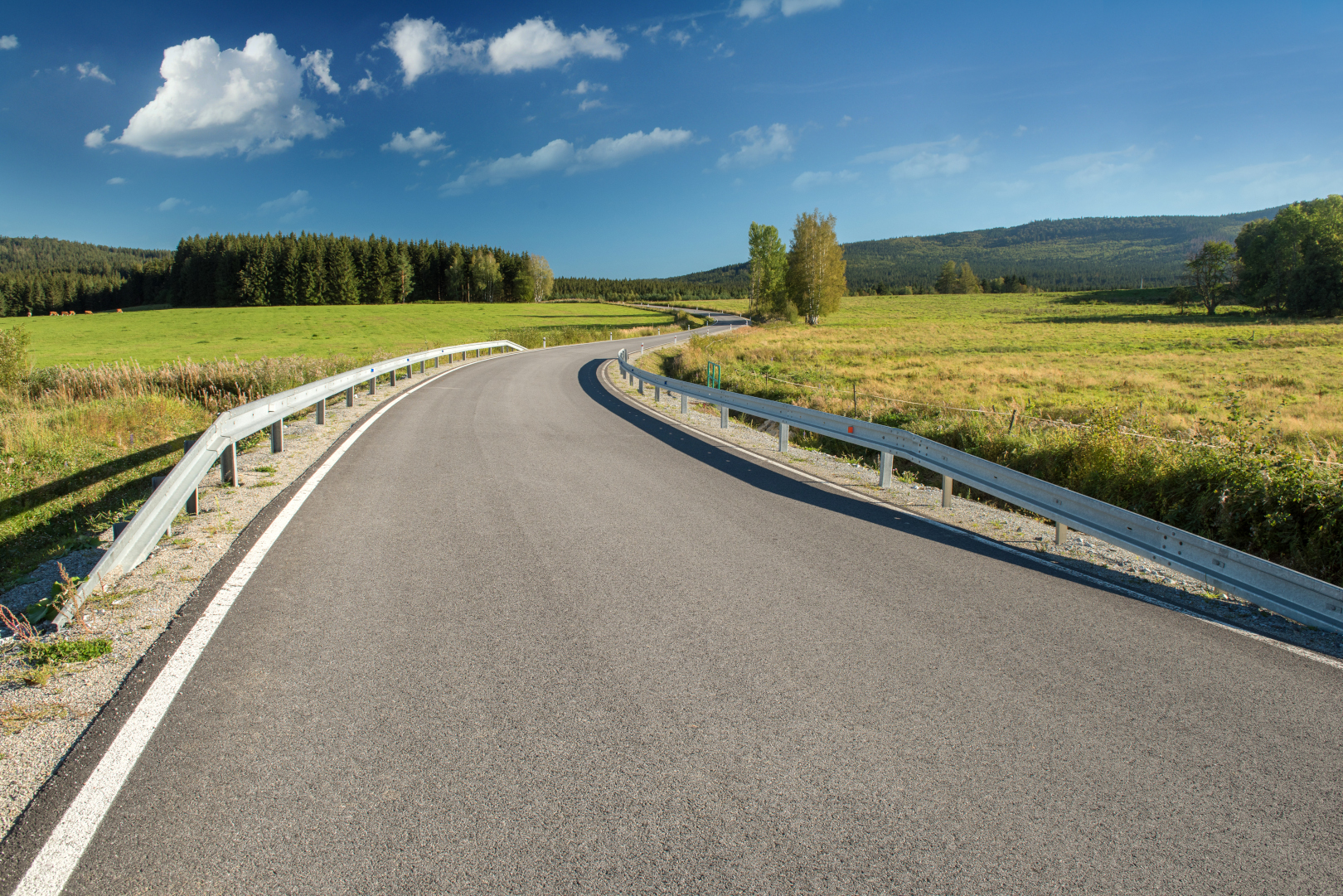 Zadní Zvonková – modernizace přístupu k hraničnímu přechodu CZ/AT - Road and bridge construction