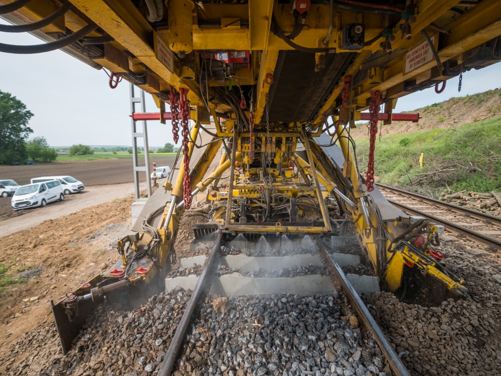 Gödöllő -Hatvan vasúti vonalszakasz pályaépítési és kapcsolódó munkák megvalósítása - Railway construction