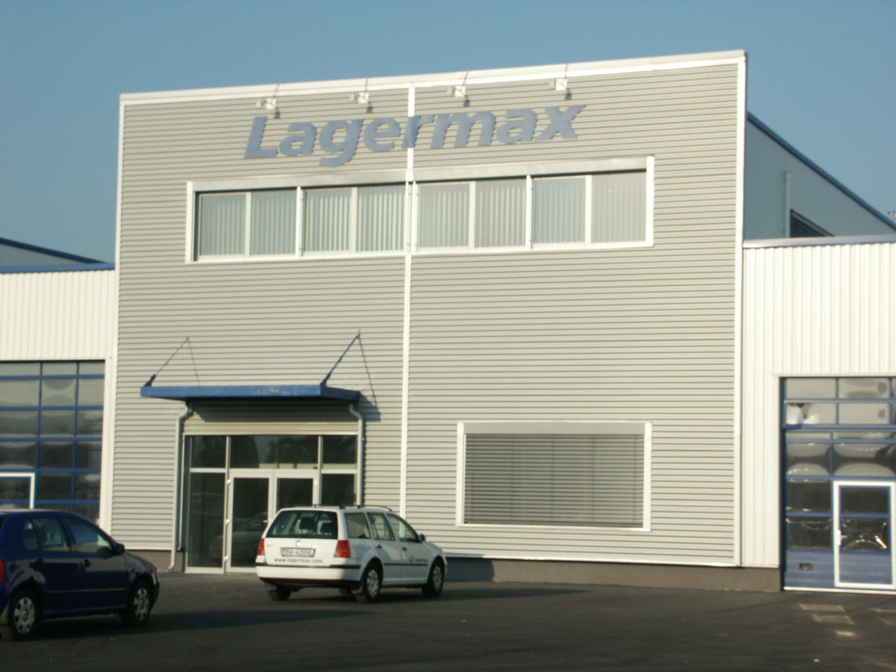 Lagermax Bratislava / logistické areály, sklady - Building construction