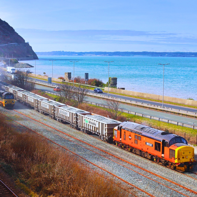 Blue And White Modern Business Project Presentation (11)