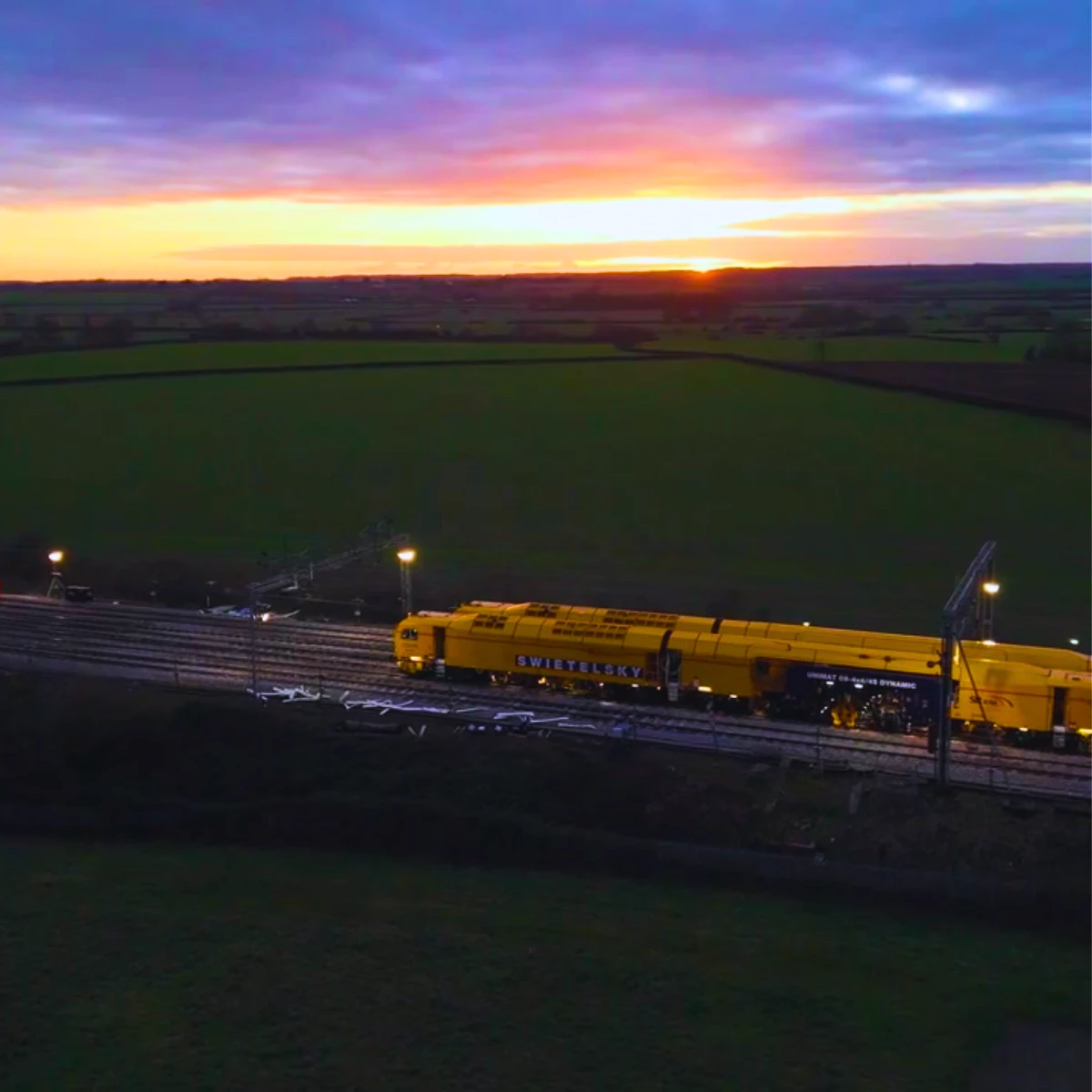 Copy Of Blue And Green Modern Gradient Technology Presentation (Linkedin Post) (9)