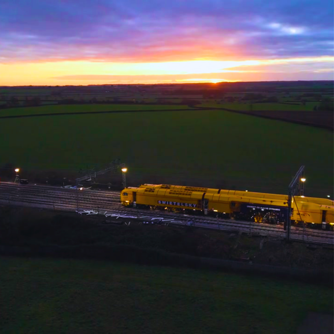 Copy Of Blue And Green Modern Gradient Technology Presentation (Linkedin Post) (9)