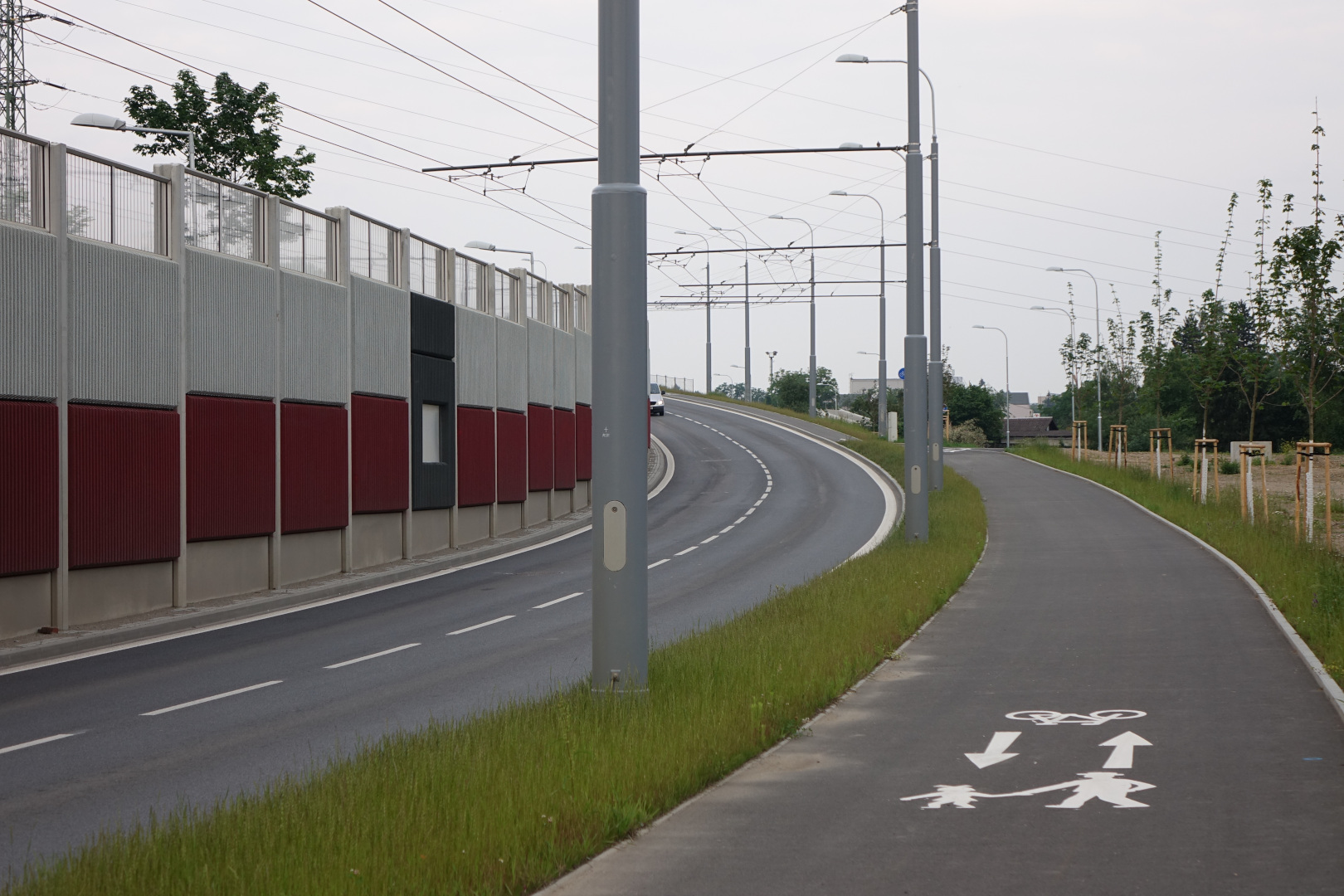 Uzel Plzeň, 3. stavba - přesmyk domažlické trati - Road and bridge construction