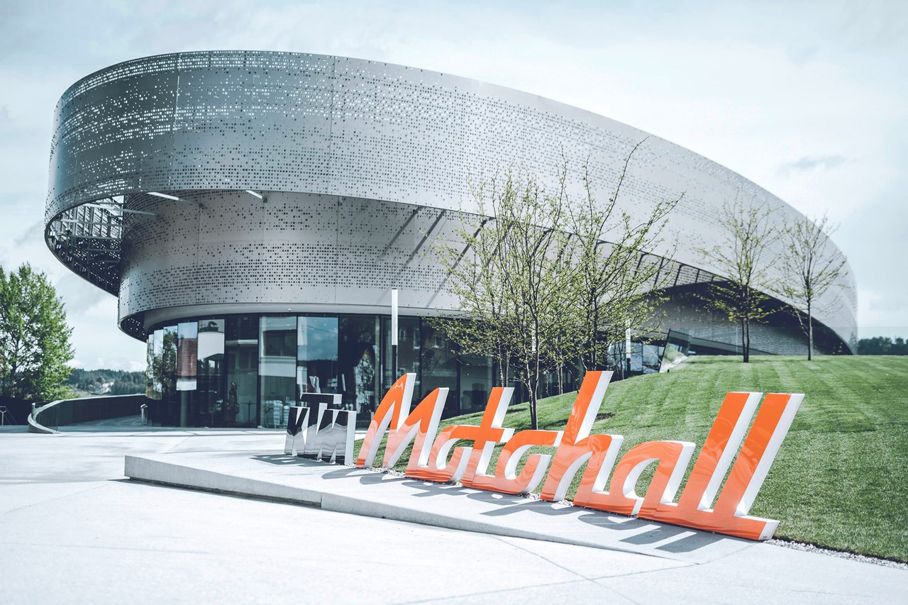 Ausstellungsgebäude, KTM Motohall, Mattighofen - Building construction Ausstellungsgebäude, KTM Motohall, Mattighofen - Building construction