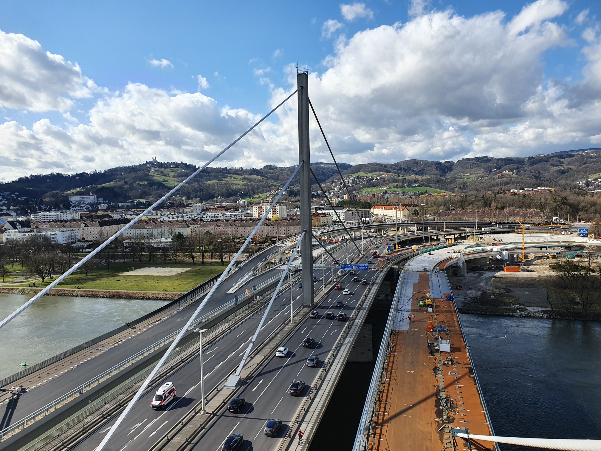Linz A7 Bypassbrücken  - Road and bridge construction