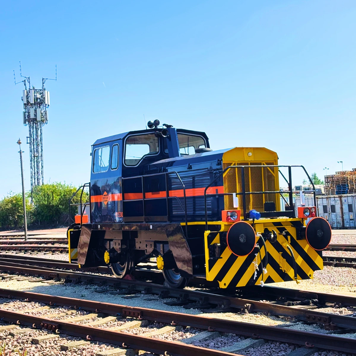 Copy Of Blue And Green Modern Gradient Technology Presentation (Linkedin Post) (15)