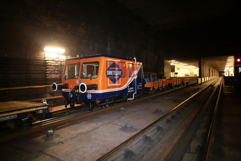 Budapesti M3 metróvonal rekonstrukciója - Railway construction
