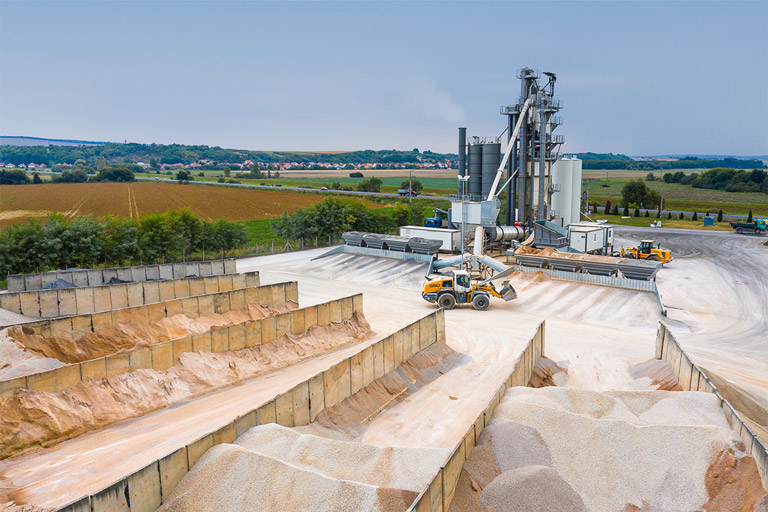 Aszfaltkeverő berendezés, Múcsony - Road and bridge construction