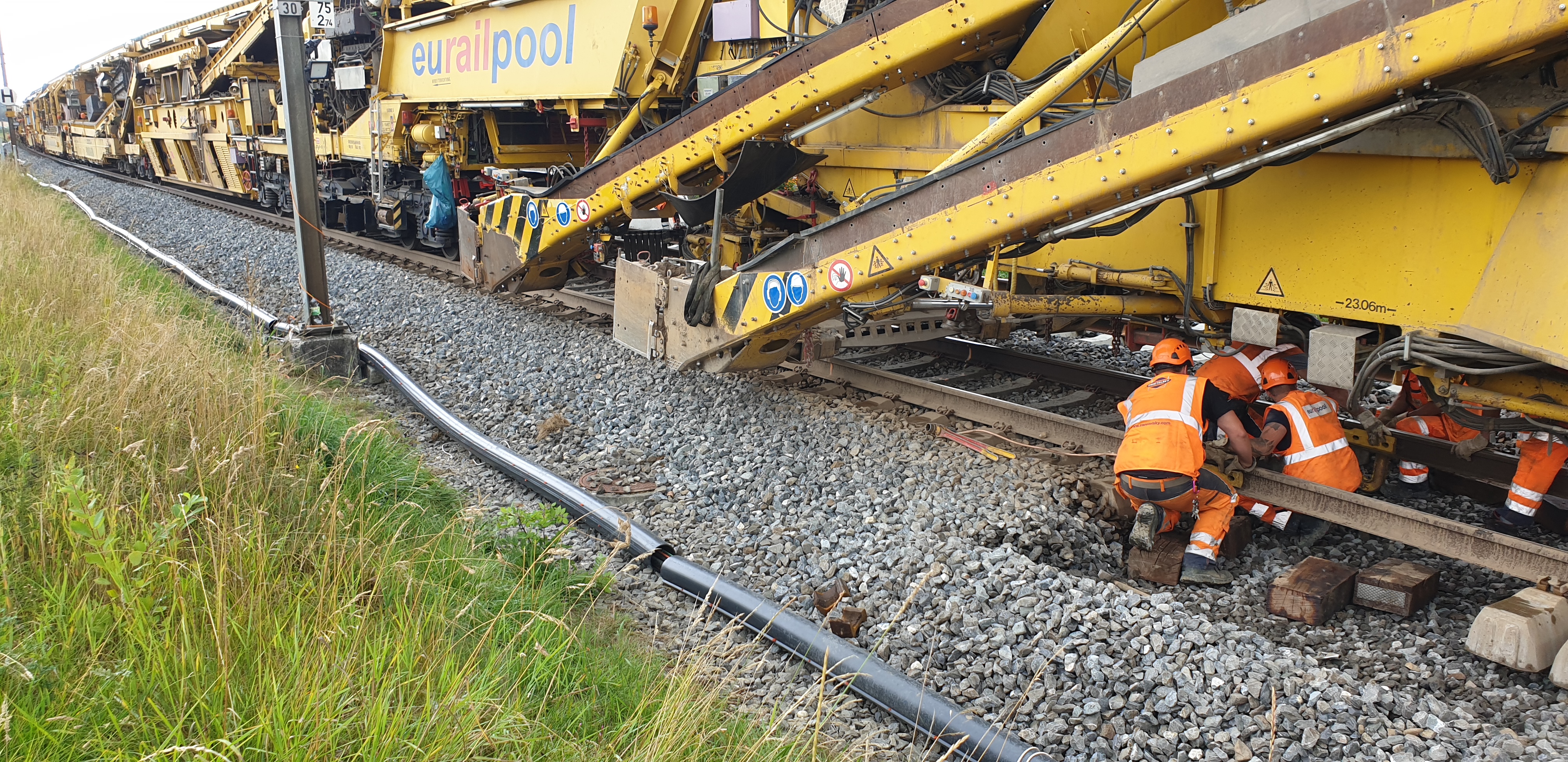 Fahrbahnerneuerung Sempach Sursee - Railway construction