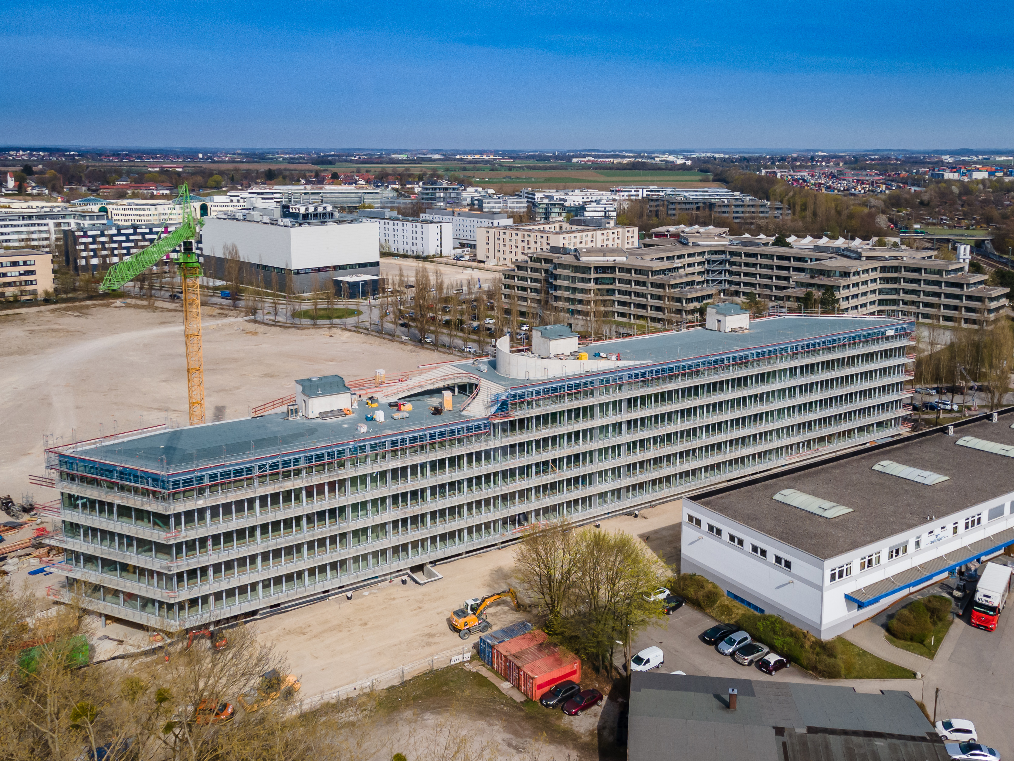 Hammerschmidt - Bürogebäude mit Dachterrasse und offenem Parkdeck - Building construction