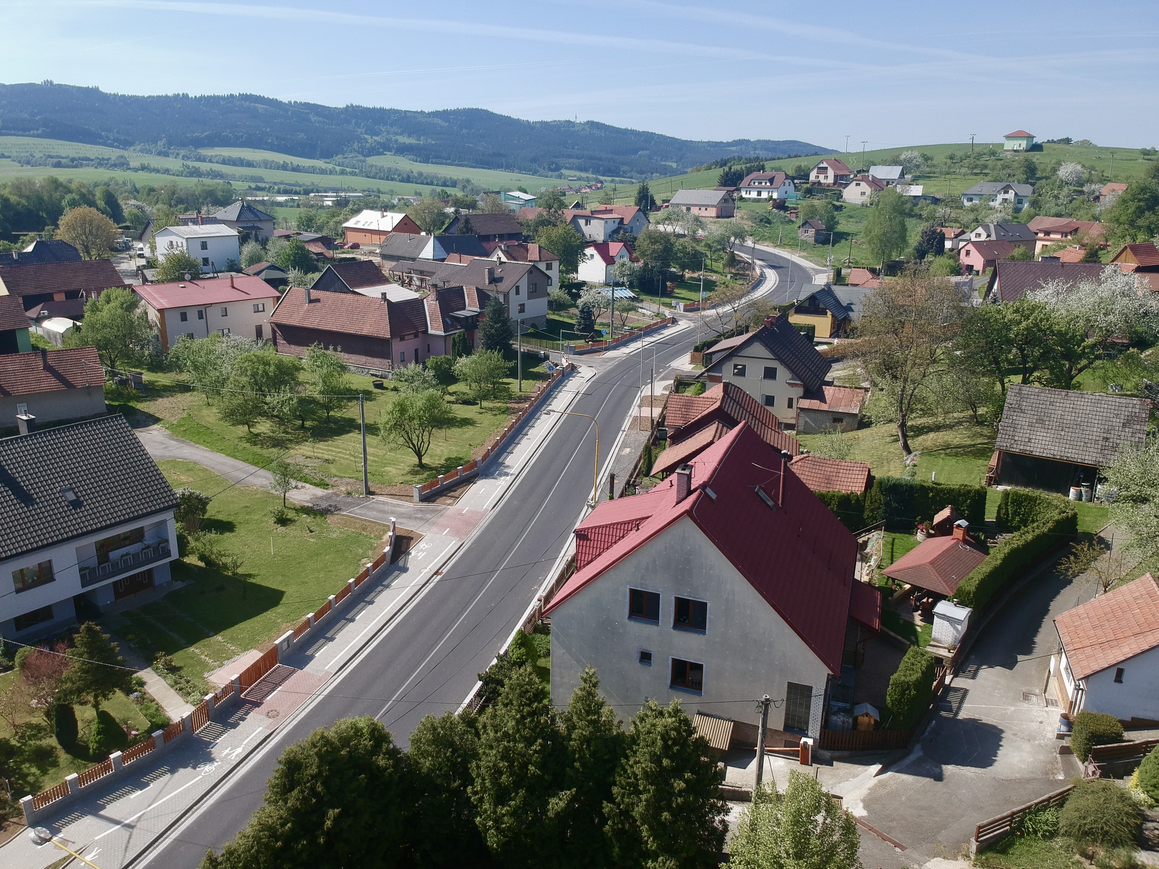 Horní Lideč – revitalizace dopravního prostoru - Road and bridge construction