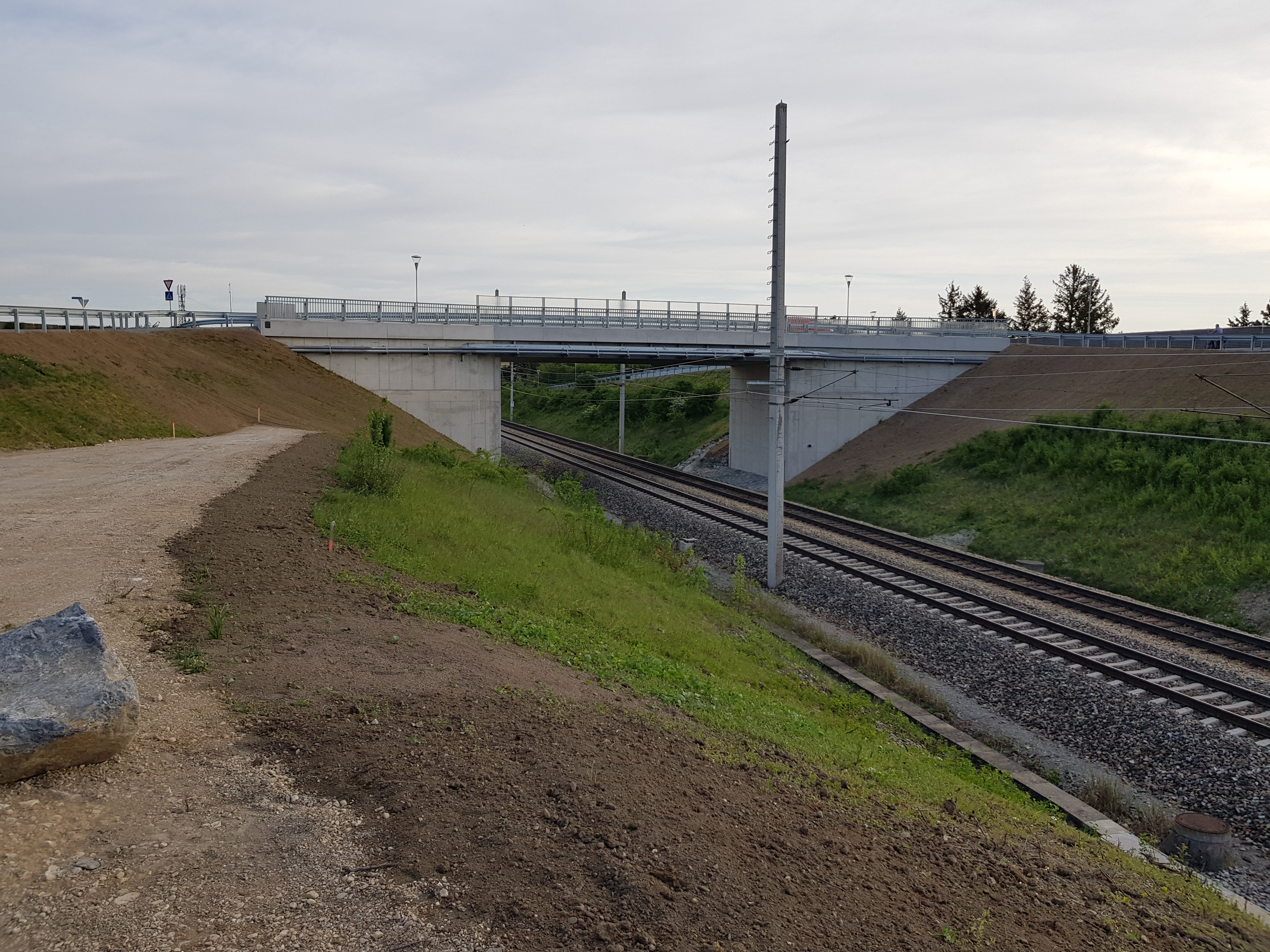 Überfahrtsbrücke Kottingbrunn - Road and bridge construction