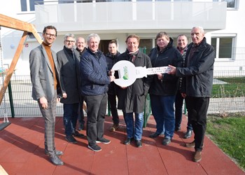 Schlüsselübergabe in Mannersdorf am Leithagebirge - AT Schlüsselübergabe in Mannersdorf am Leithagebirge - AT