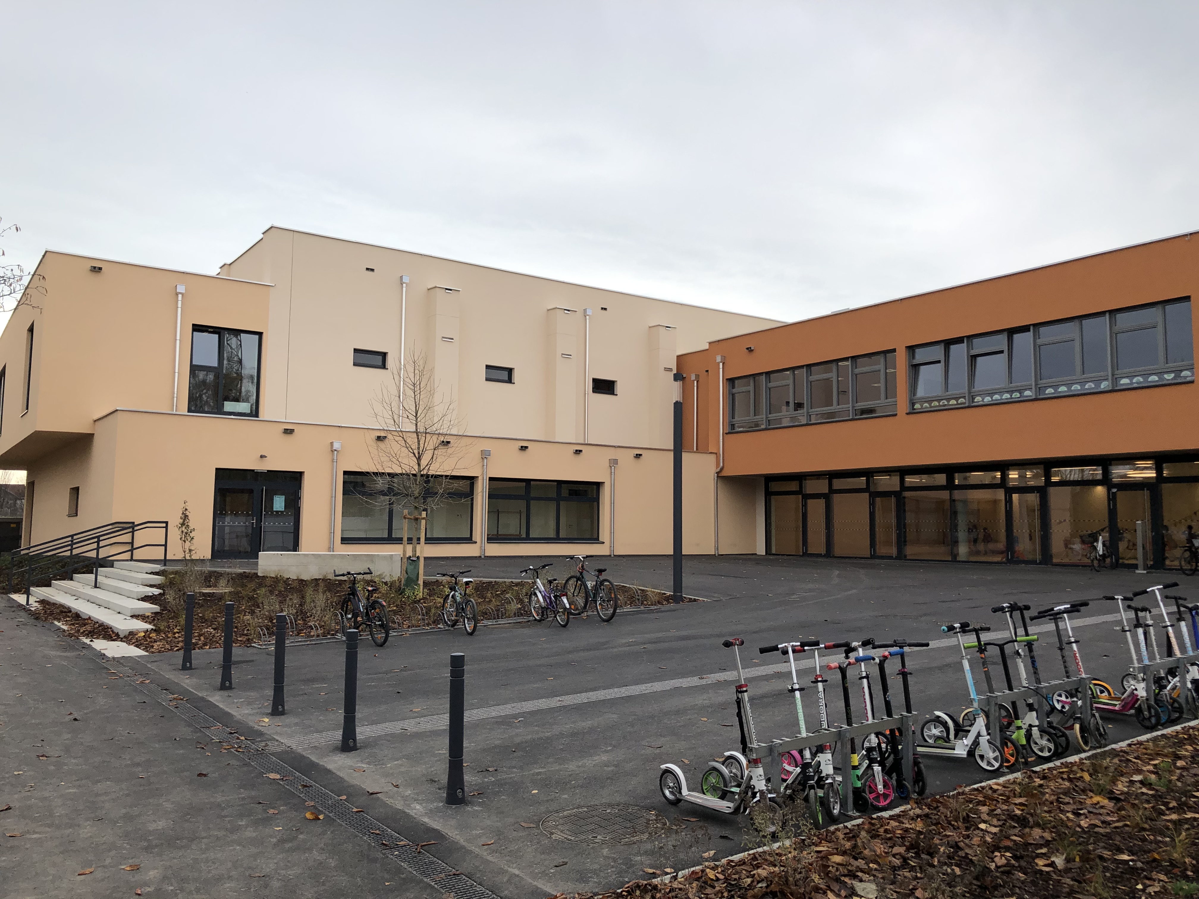 Zu- und Umbau Volksschule Wolkersdorf - Building construction