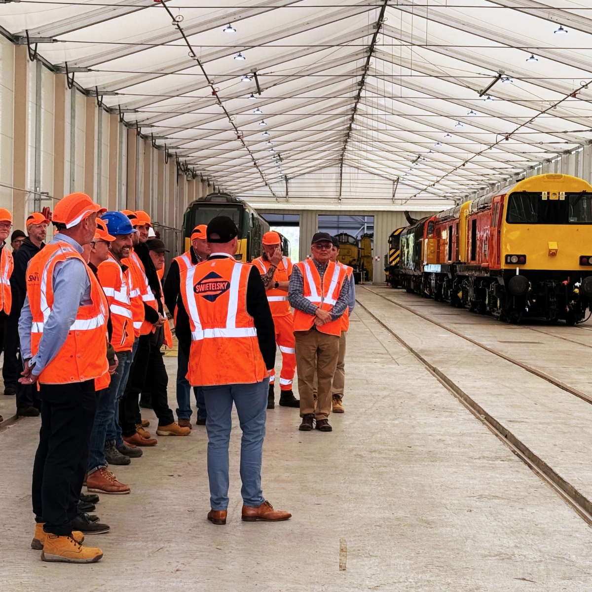 Copy Of Blue And Green Modern Gradient Technology Presentation (Linkedin Post) (3)